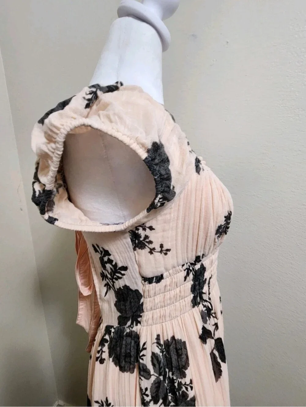 💐Free People Forget Me Not Midi Dress Sz M Peach Floral Cottagecore Smock Boho - Picture 10 of 16
